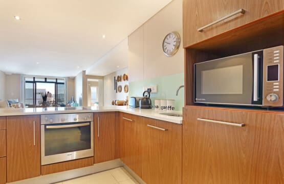 5d9307dced9ba103483138.jpg