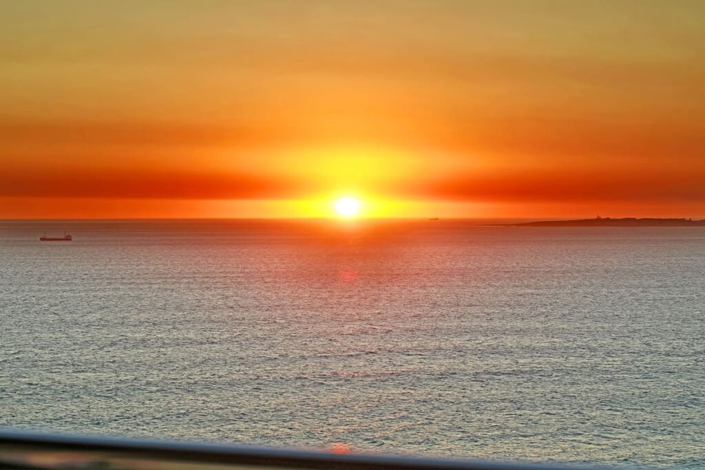 5e749421ac976133547640.jpg