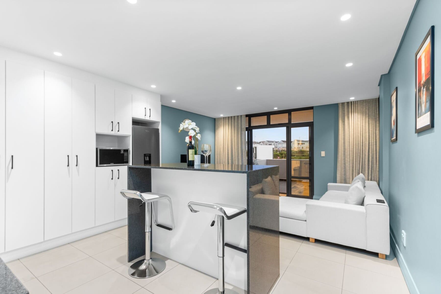 6752e3cdea3da384519044.jpg