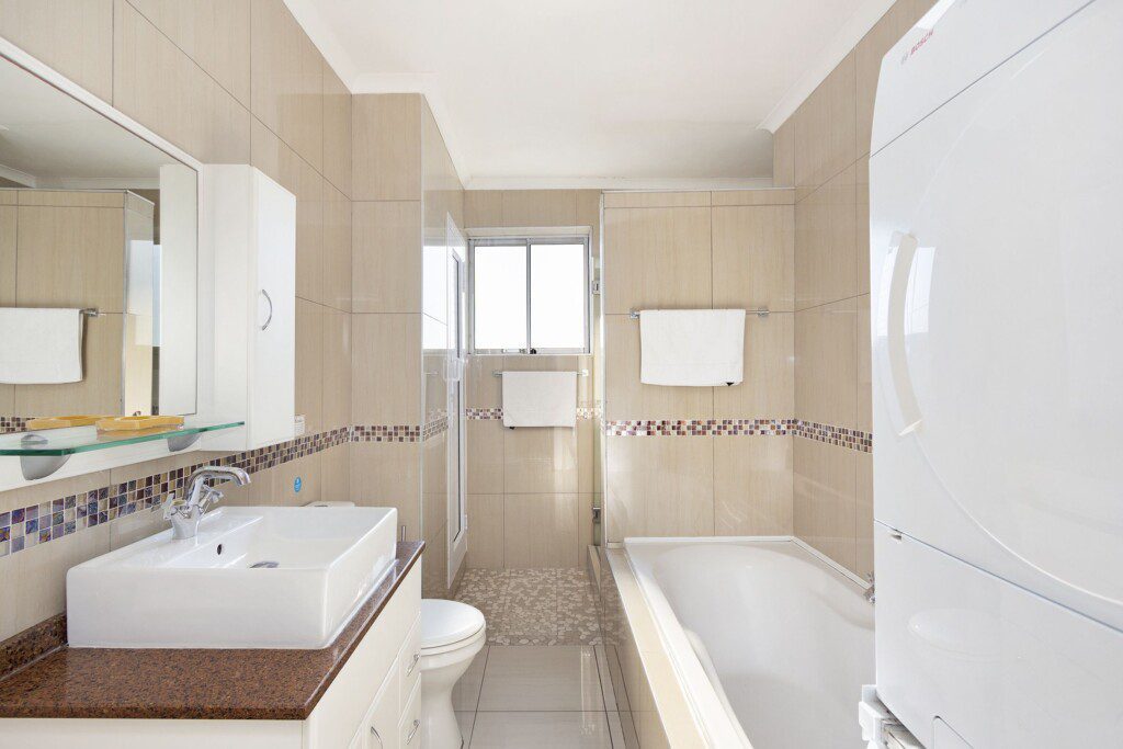 62bac937d5435259866045.jpg