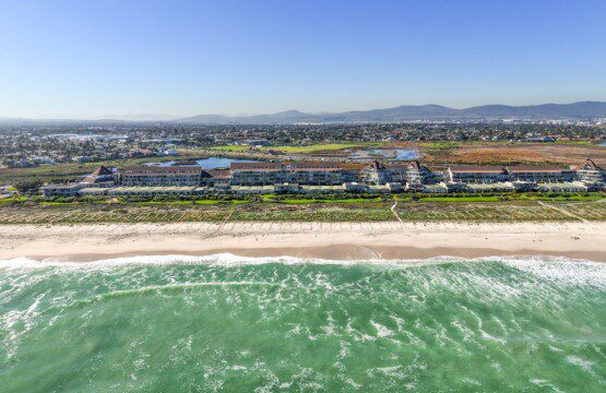 6836e655ad0c3944525620.jpg