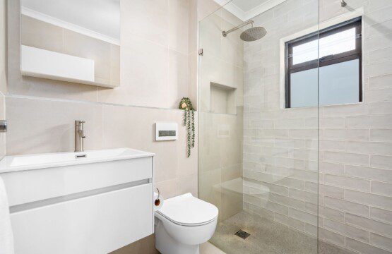 6a33b81502aab436359076.jpg