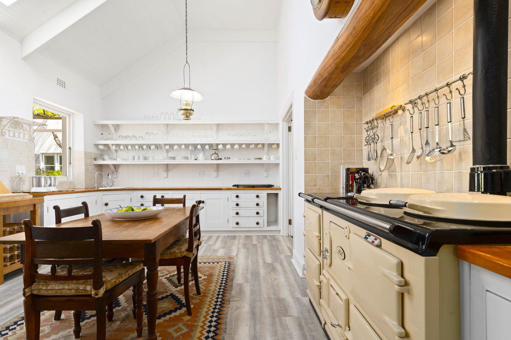 6ab3e2fcb9443305489673.jpg